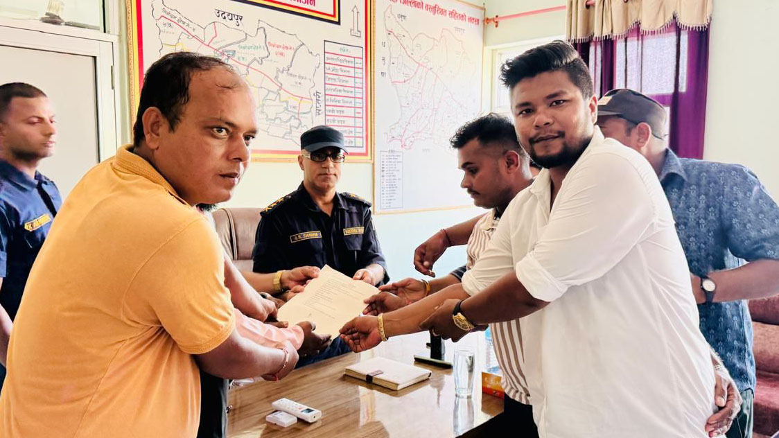 बालेन र सुदनविरुद्ध सिरहा प्रहरीमा पनि जाहेरी